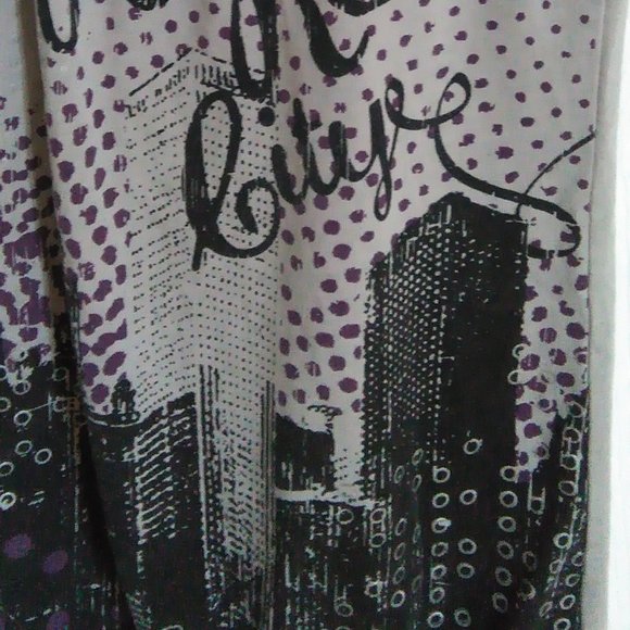 Grey Rock and Roll Graphic Top - Picture 4 of 8